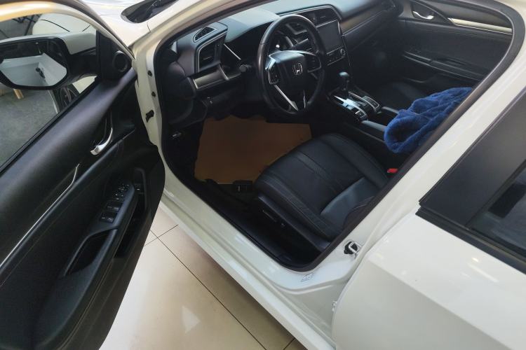 Used Honda Civic 2016 220TURBO CVT Prestige Edition