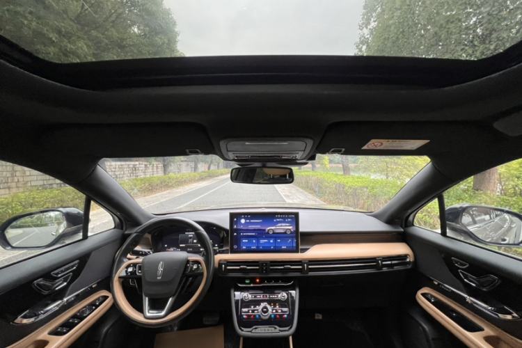 Used Lincoln Corsair 2022 2.0T Two-Wheel Drive Luxury Edition