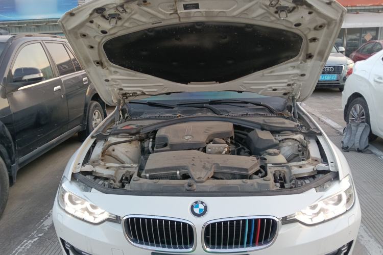 Used BMW 3 Series 2014 320Li Luxury Design Package