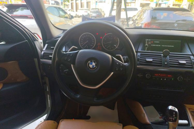 Used BMW X6 2014 xDrive35i Sport model
