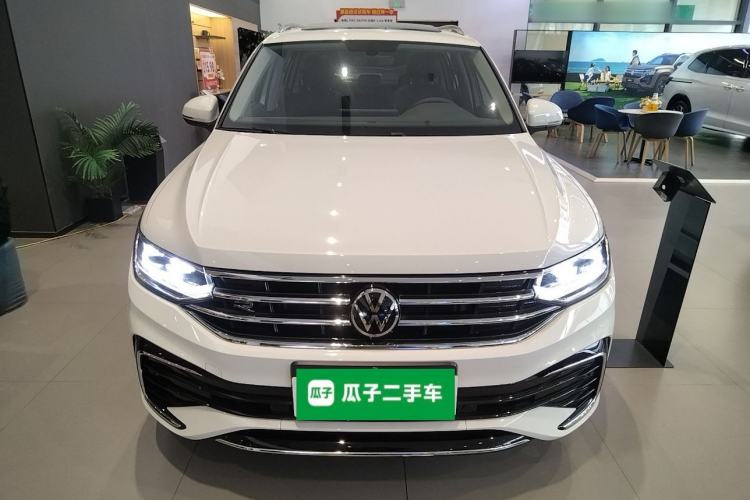 Used Volkswagen Tiguan L 2024 Outstanding Model 330TSI Automatic Two-Wheel Drive R-Line Dragon Glory Edition