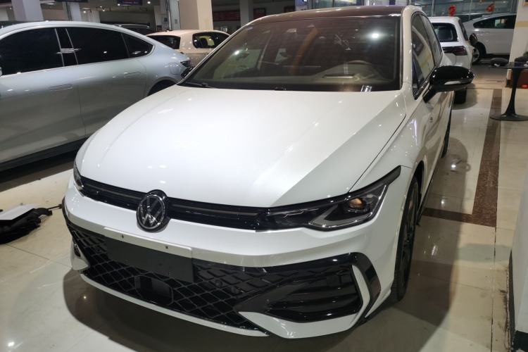 Used Volkswagen Golf 2025 300TSI R-Line