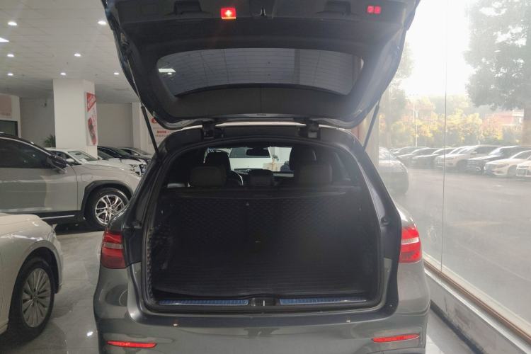 Used Mercedes-Benz GLC 2019 GLC 260 L 4MATIC Dynamic Model
