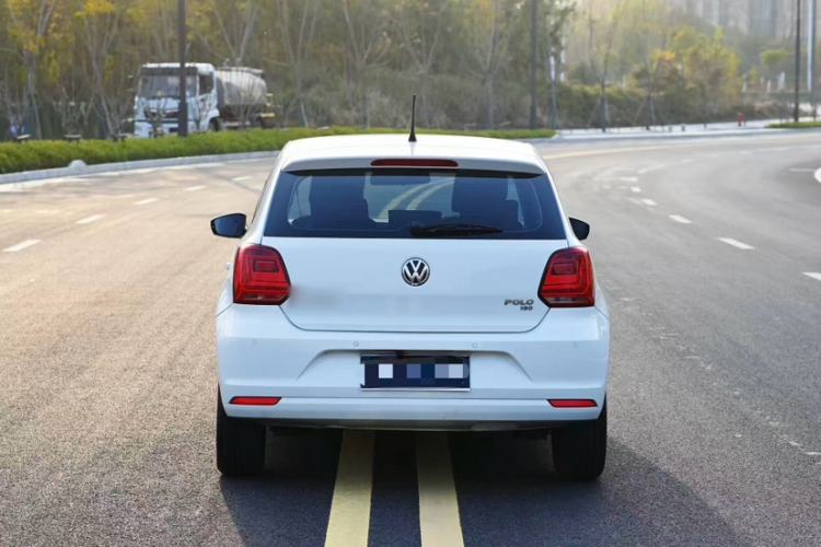 Used Volkswagen Polo 2018 1.5L Automatic Enjoyment Model
