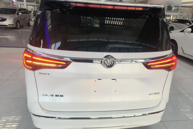 Used Buick GL8 2022 ES Land Cruiser 653T Luxury Model
