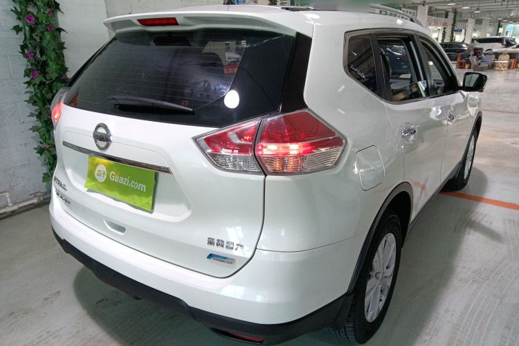 Used Nissan X-Trail 2014 2.5L CVT Luxury Edition 4WD
