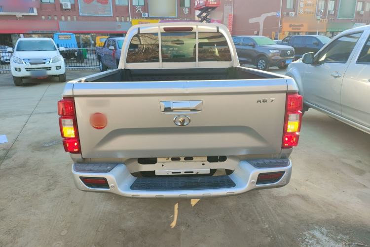 Used Great Wall Wingle 7 2019 2.0T Diesel Two-Wheel Drive Value Edition China VI Standard Big Double Cab GW4D20M
