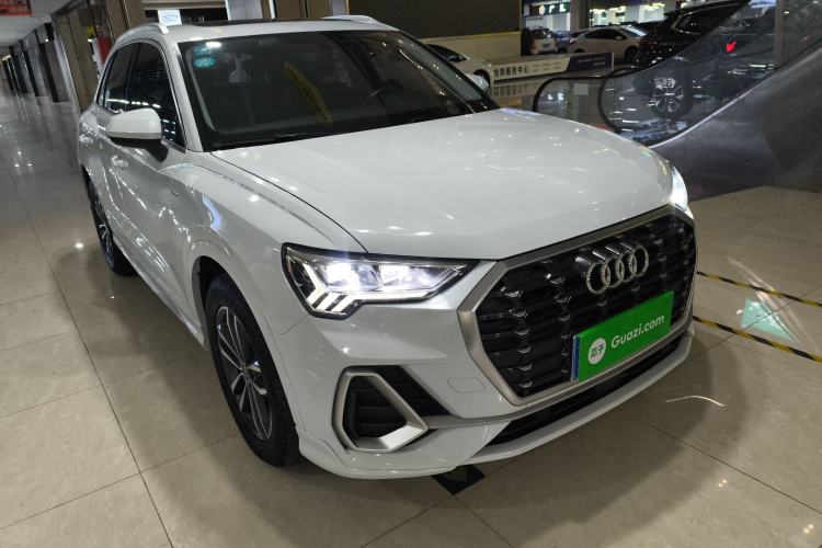 Used Audi Q3 2020 35 TFSI Ambition Dynamic Edition
