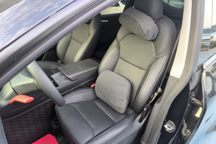 Used Tesla Model Y 2025 Updated Version Long-Range All-Wheel Drive
