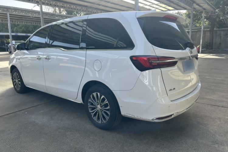 Used Buick GL8 2023 Land Executive Class 652T Luxury Model
