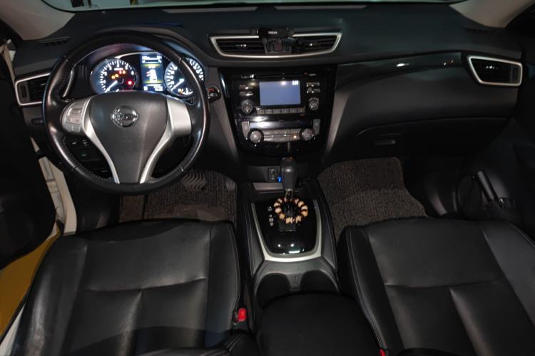 Used Nissan X-Trail 2014 2.5L CVT Luxury Edition 4WD
