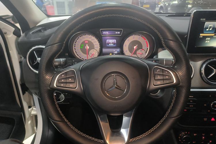 Used Mercedes-Benz GLA 2016 GLA 200 Fashion Model
