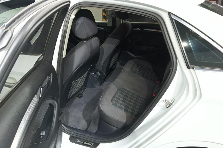 Used Audi A3 2016 Limousine 35 TFSI Prestige Edition
