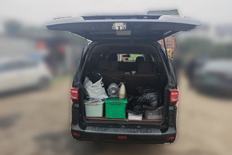 Used FORTHING Lingzhi 2022 M5L 1.6L Utility Model 7 Seats