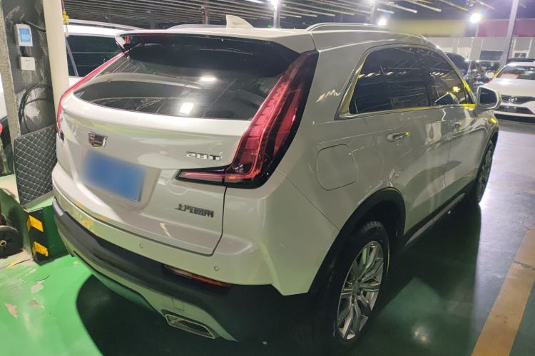 Used Cadillac XT4 2018 28T Two-Wheel Drive Leading Version
