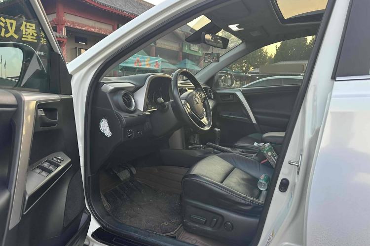 Used Toyota RAV4 2018 2.5L Automatic 4x4 Elite i Edition
