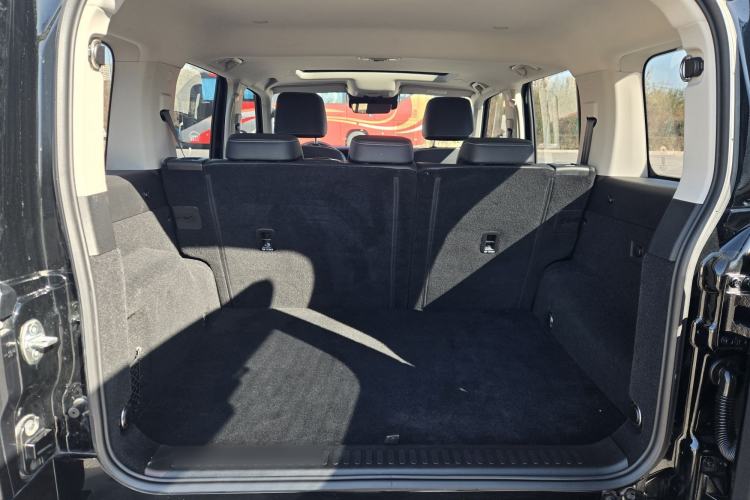 Used Tank 300 2023 City Edition 2.0T—Stylish as Ever
