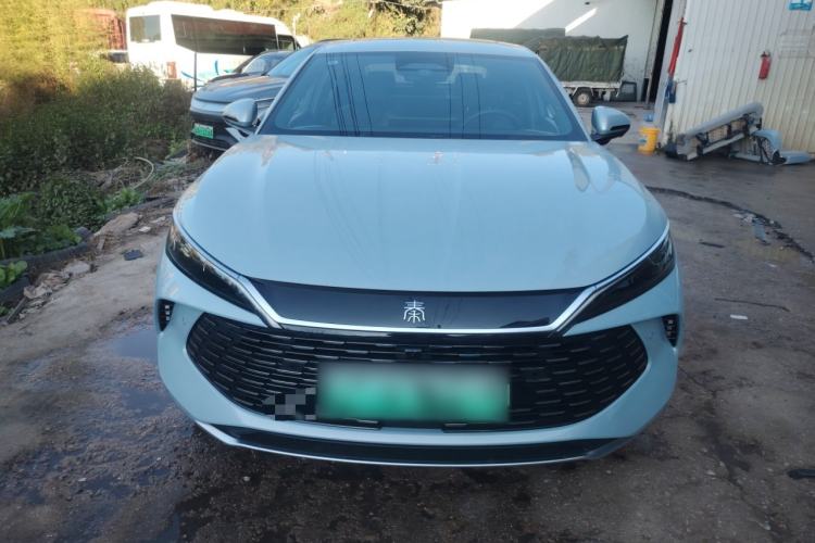 Used BYD Qin L 2025 DM-i Smart Drive 120KM Excellence Model