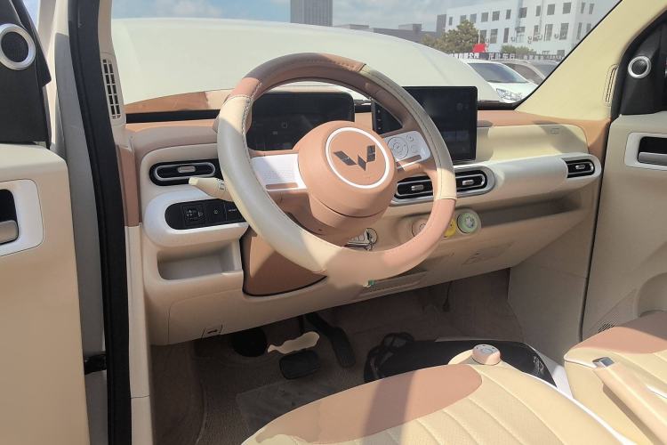 Used Wuling Hongguang MINIEV 2024 3rd Generation 215km Youth Edition
