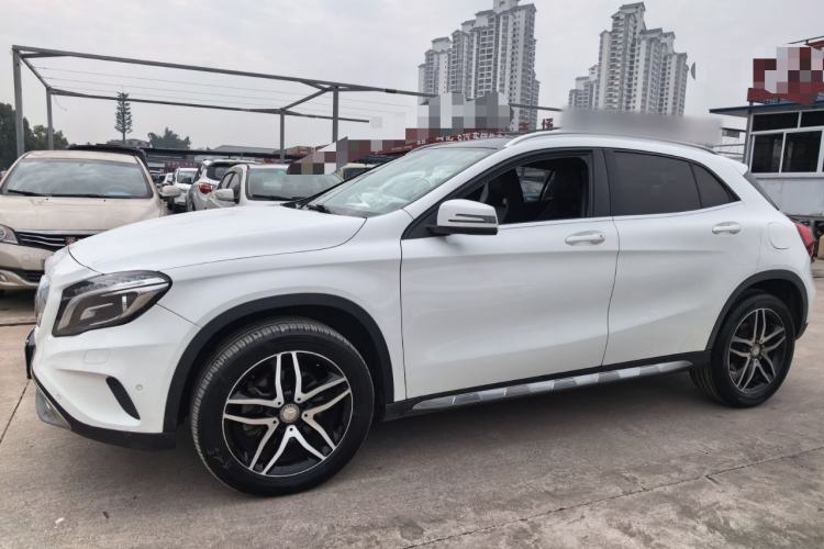 Used Mercedes-Benz GLA 2015 GLA 200 Fashion Model
