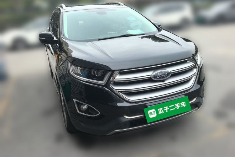Used Ford Edge 2015 2.0T GTDi Two-Wheel-Drive High-Line Version
