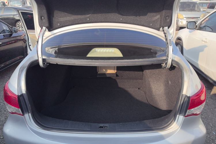 Used Nissan Sylphy 2012 Classic 1.6XE Manual Comfort Edition
