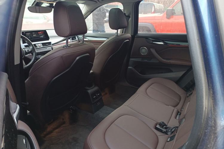 Used BMW X1 2022 sDrive25Li Leading Model
