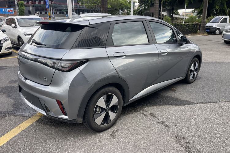 Used BYD Dolphin 2023 420 km Fashion Edition