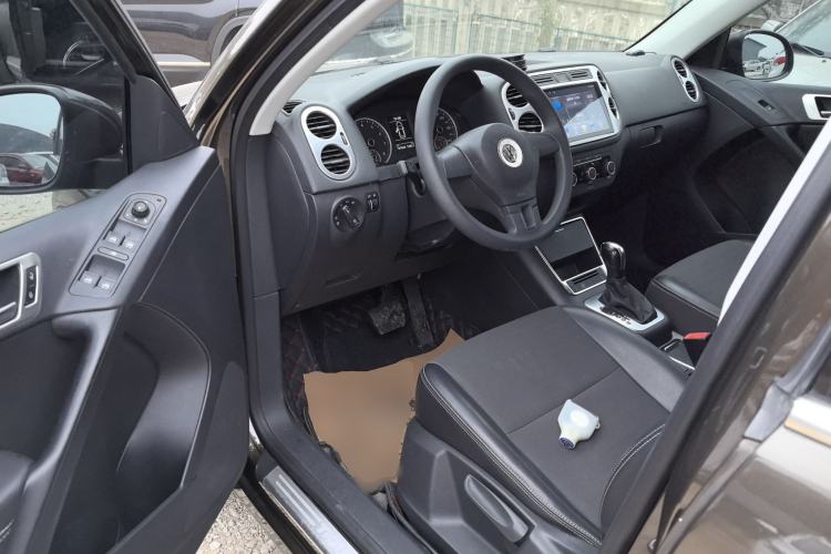 Used Volkswagen Tiguan 2016 280TSI Automatic Two-Wheel-Drive Silk Road Style Edition
