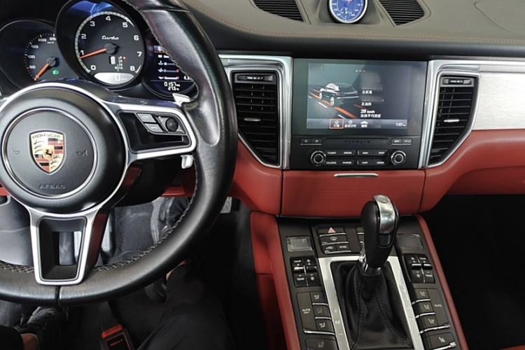 Used Porsche Macan 2017 Macan Turbo 3.6T
