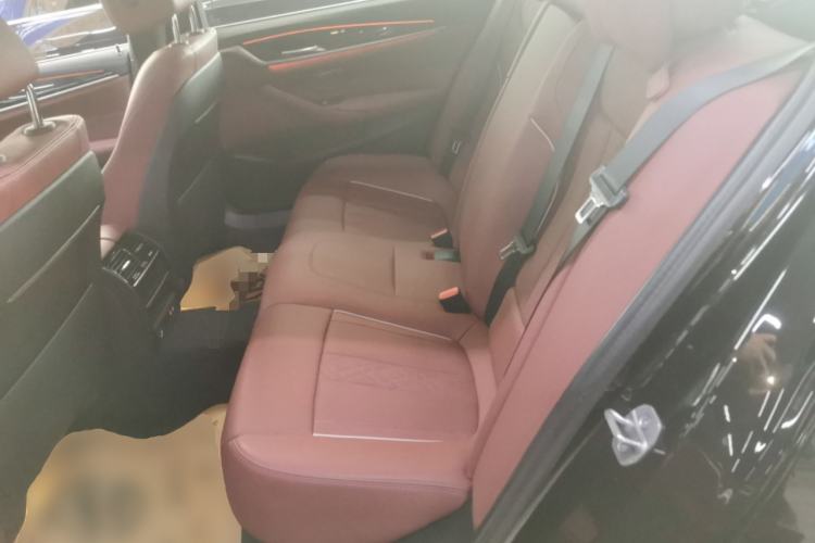 Used BMW 5 Series 2022 Second Facelift 525Li M Sport Package