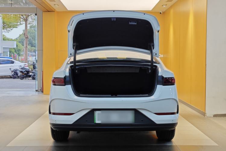 Used BYD Qin PLUS 2025 DM-i Smart Drive 55KM Beyond Model