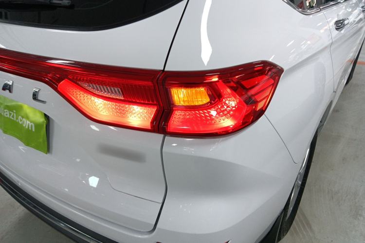 Used Haval M6 2021 PLUS 1.5T Manual Luxury Smart Connectivity Model