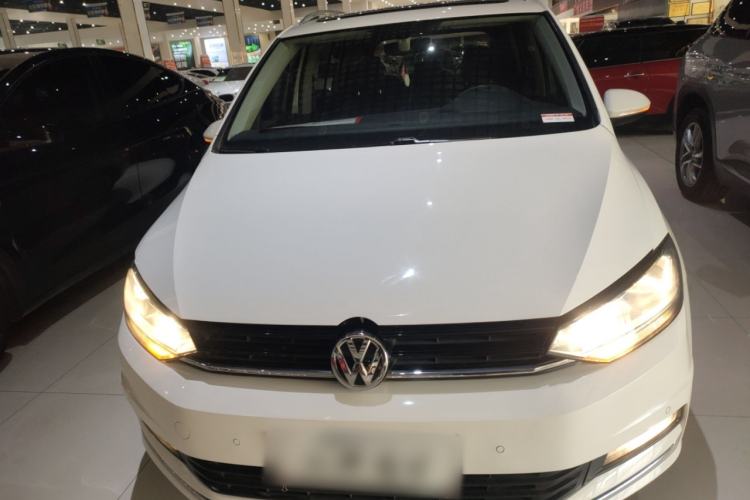 Used Volkswagen Touran 2018 Volkswagen Touran L 280TSI DSG Comfort Edition 7 Seats China V Emission Standard