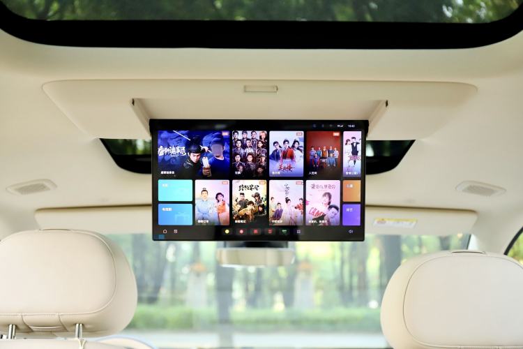 Used VOYAH Dream 2025 PHEV Four-Wheel Drive Prestige Kunpeng Edition
