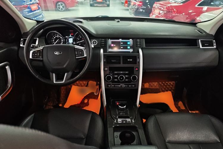 Used Land Rover Discovery Sport 2018 240 PS SE Version