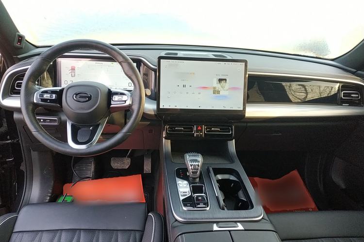 Used GAC Trumpchi GS8 2024 Linghang Series 2.0 TGDI Two-Wheel Drive Luxury Smart Connectivity Version