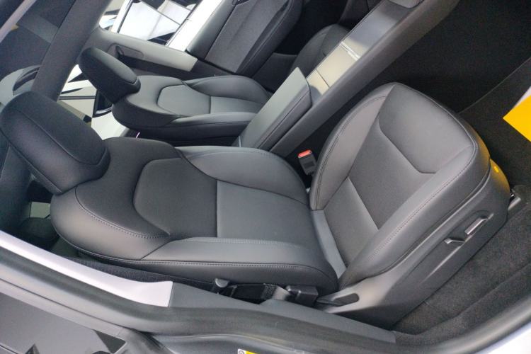 Used Tesla Model Y 2026 Model Long-Range Rear-Wheel-Drive Version