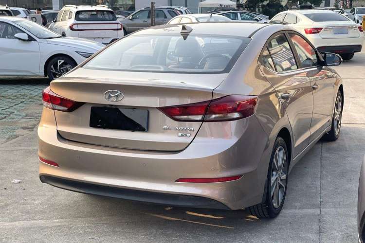 Used Hyundai Elantra 2016 1.6L Automatic ZhiXuan – Elite Version
