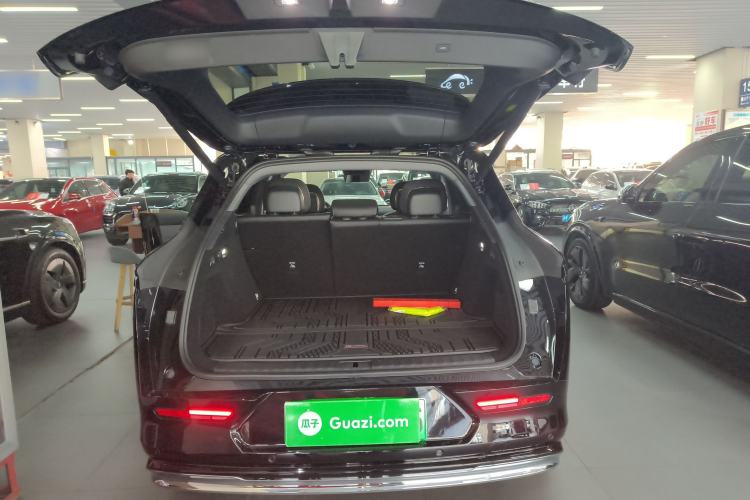 Used Zeekr 7X 2025 100 kWh Long-Range Rear-Wheel Drive with Intelligent Driving Features
