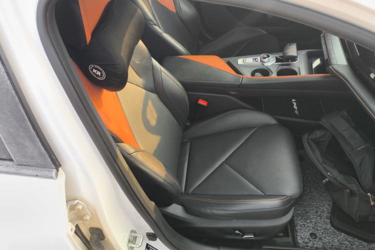 Used Changan UNI-V 2022 1.5T Prestige Version