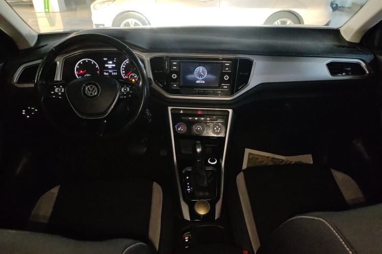 Used Volkswagen T-ROC 2019 230TSI DSG Two-Wheel-Drive Advanced Version China VI Standard
