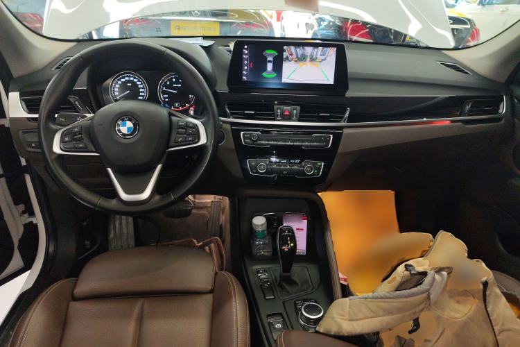 Used BMW X1 2020 sDrive25Li Leading Model
