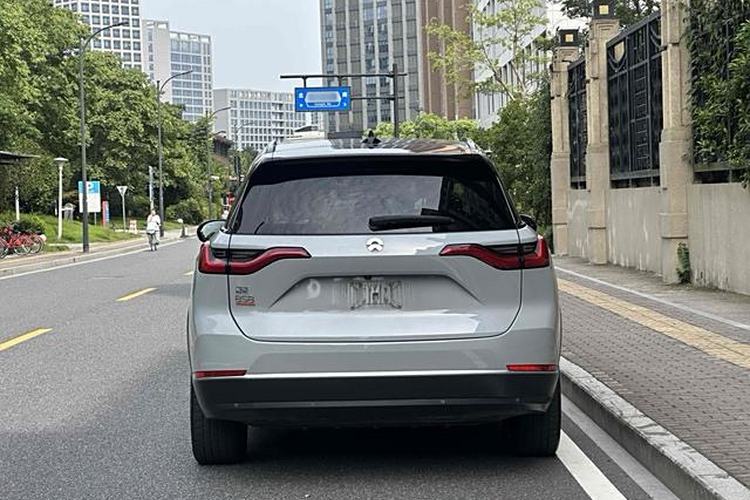 Used Nio ES8 2020 415 km Range 7-Seater Version
