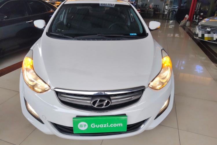 Used Hyundai Elantra 2015 1.6L Automatic Leading Model