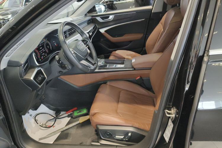 Used Audi A6L 2023 Updated 55 TFSI quattro Prestige Elegant Edition
