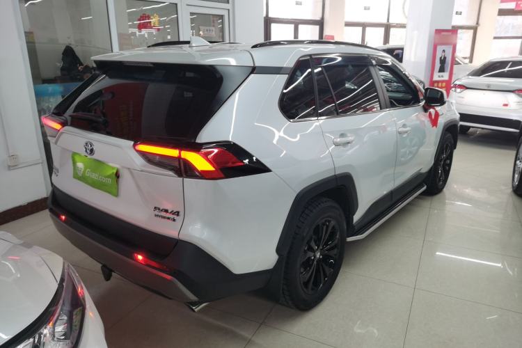 Used Toyota RAV4 2023 Dual-Engine 2.5L E-CVT Four-Wheel Drive Elite Plus Edition