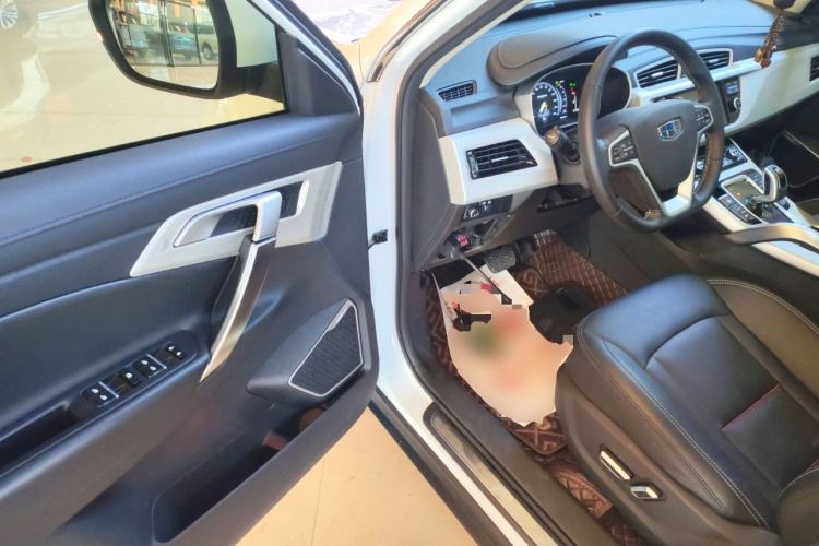 Used Geely Auto Emgrand X7 Sport 2020 1.8TD DCT Two-Wheel Drive Smart Connect 4G-Enabled Version
