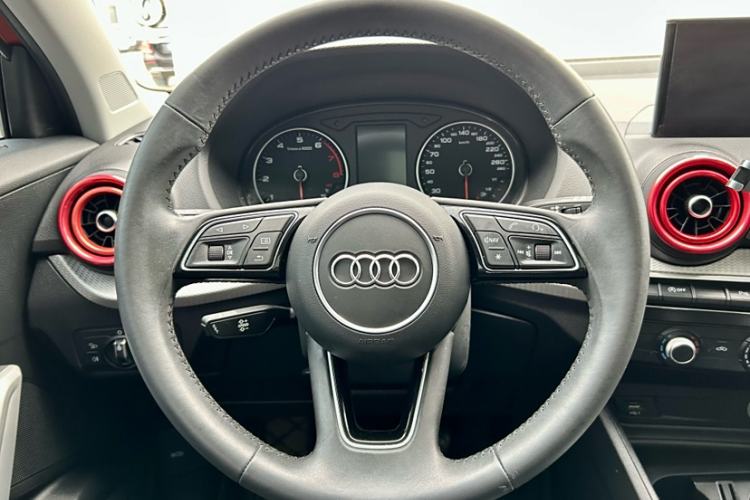 Used Audi Q2L 2021 35 TFSI Progressive Dynamic Edition
