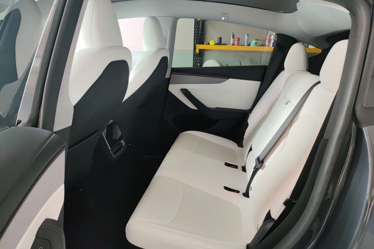 Used Tesla Model Y 2025 Long-Range All-Wheel Drive First Edition
